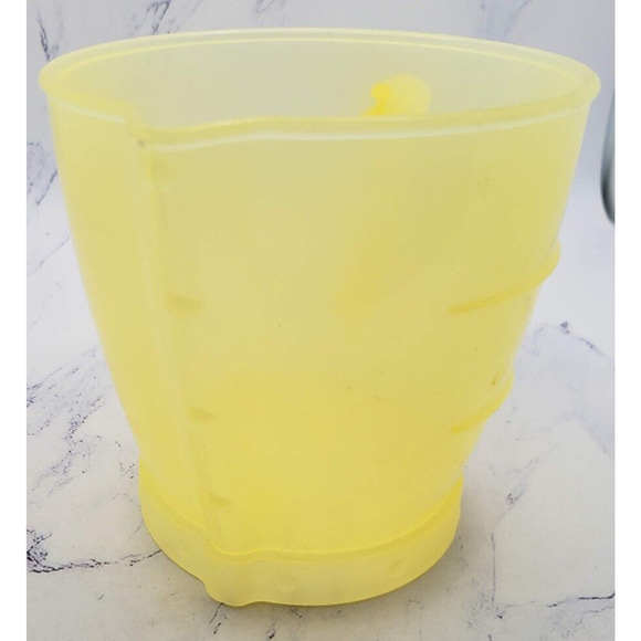 Little Tikes Child Size 4 Inch Replacement Yellow Measuring Cup - Picture 2 of 10